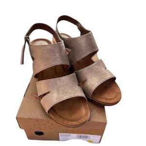EUC~ EuroSoft Sadra Slingback Wedge Sandal GOLD Womens Size 9.5 Medium